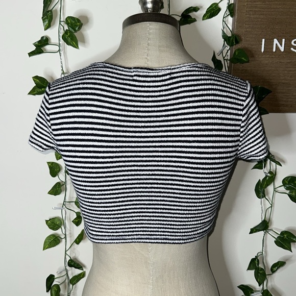 Urban Outfitters Project Social T Cropped Striped Tee - Picture 2 of 3